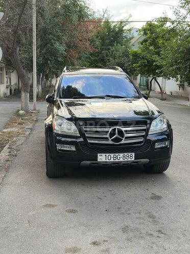 Mercedes GL 550-3