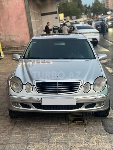 Mercedes E 220 d 2003, 425,000 km - 2.2 l - Bakı