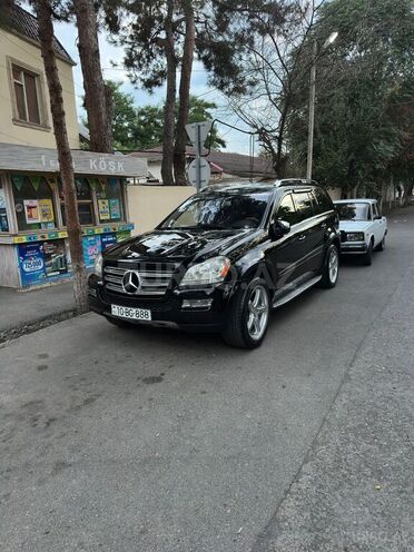 Mercedes GL 550-5