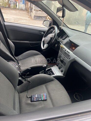 Opel Astra 2009, 289,000 km - 1.3 l - Bakı