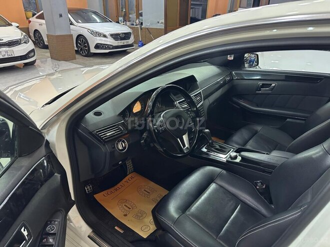 Mercedes E 200 2011, 221,021 km - 1.8 l - Xırdalan