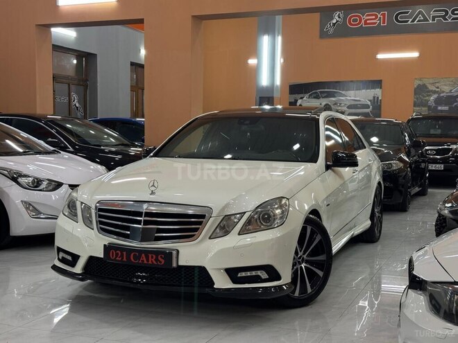 Mercedes E 200 2011, 221,021 km - 1.8 l - Xırdalan