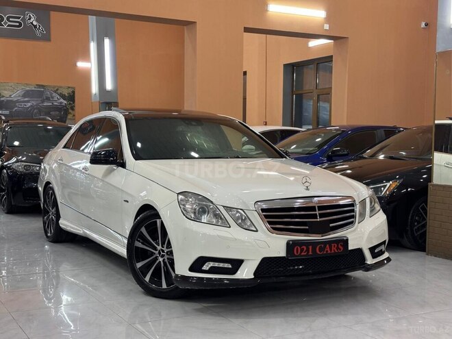 Mercedes E 200 2011, 221,021 km - 1.8 l - Xırdalan