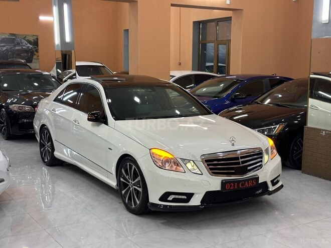 Mercedes E 200 2011, 221,021 km - 1.8 l - Xırdalan
