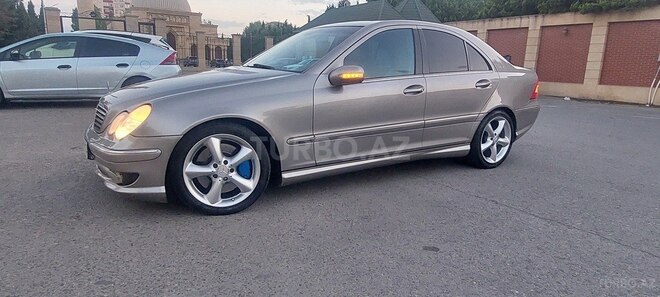 Mercedes C 230 2006, 227,000 km - 2.5 l - Sumqayıt
