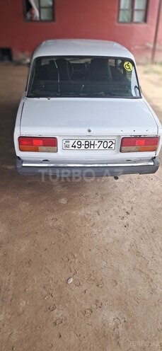 LADA (VAZ) 2107 2003, 35,000 km - 1.6 l - Saatlı