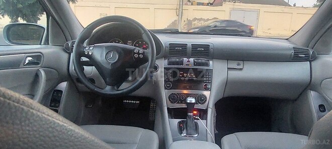 Mercedes C 230 2006, 227,000 km - 2.5 l - Sumqayıt