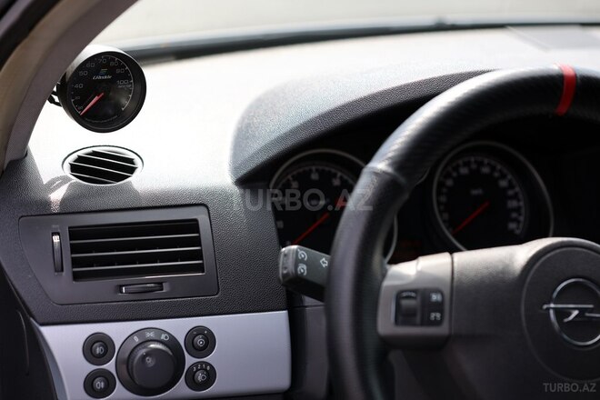 Opel Astra 2004, 246,800 km - 1.4 l - Qax
