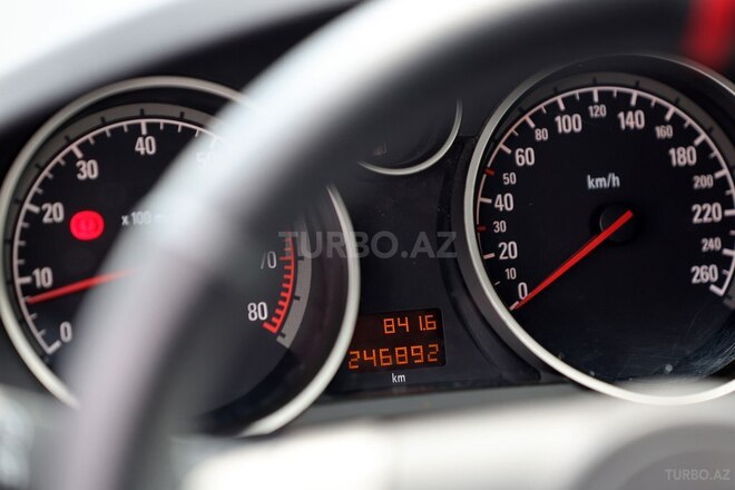 Opel Astra 2004, 246,800 km - 1.4 l - Qax