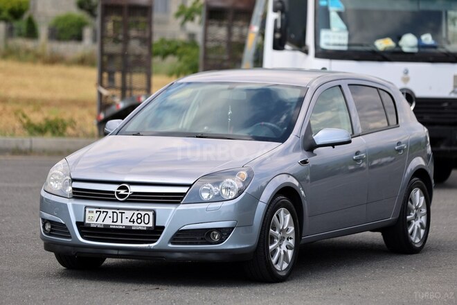 Opel Astra 2004, 246,800 km - 1.4 l - Qax