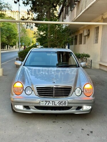 Mercedes E 220 d 2000, 416,000 km - 2.2 l - Bakı