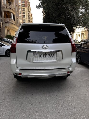 Toyota Land Cruiser Prado 2011, 195,000 km - 2.7 l - Bakı