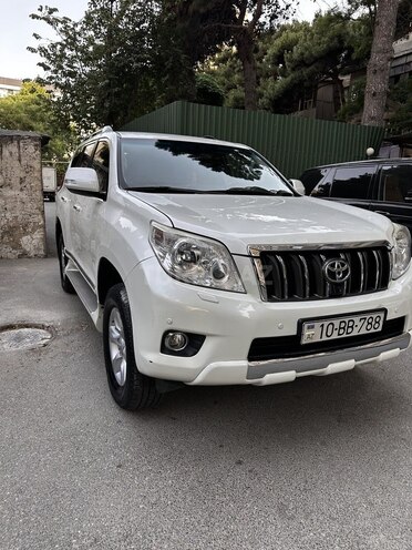 Toyota Land Cruiser Prado 2011, 195,000 km - 2.7 l - Bakı