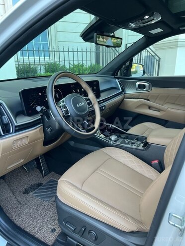 Kia Sorento-11
