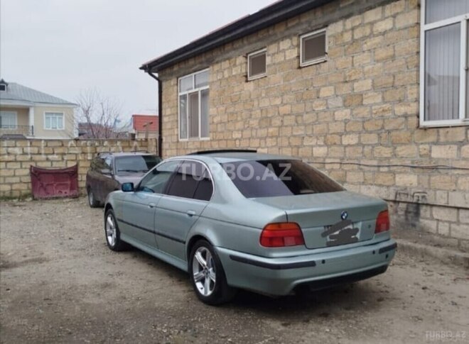 BMW 528 1998, 514,990 km - 2.8 l - Qusar