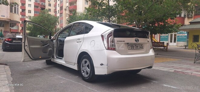 Toyota Prius 2013, 380 km - 1.8 л - Bakı