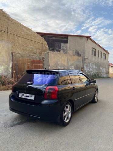 Toyota Corolla 2005, 300,000 km - 1.4 l - Bakı