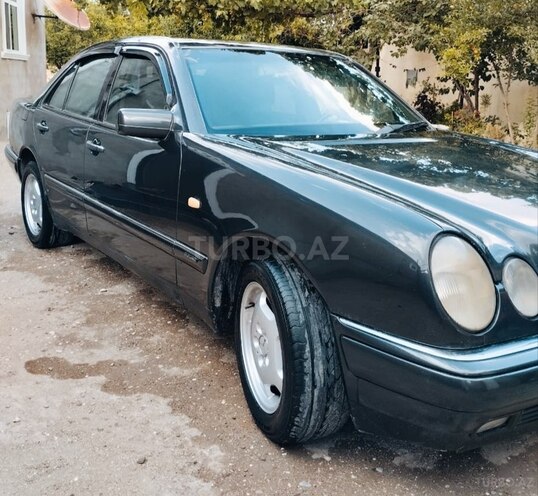 Mercedes E 230 1996, 408,005 km - 2.3 l - Şirvan