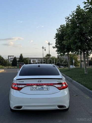 Hyundai Grandeur 2013, 227,000 km - 3.0 l - Tovuz