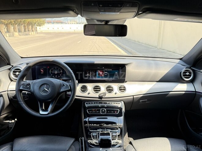 Mercedes E 220 d 2017, 218,000 km - 2.0 l - Bakı