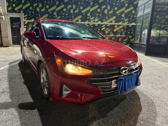 Hyundai Elantra 2018, 24,140 km - 2.0 л - Bakı