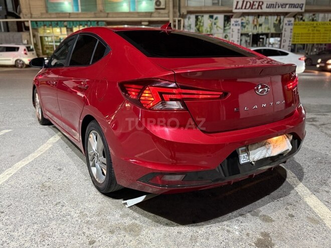 Hyundai Elantra 2018, 24,140 km - 2.0 л - Bakı