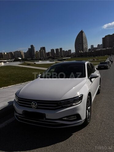 Volkswagen Passat 2021, 87,000 km - 1.4 l - Bakı