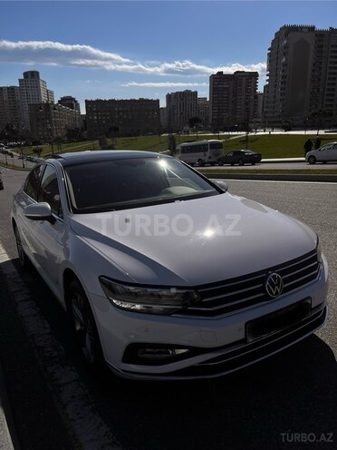 Volkswagen Passat 2021, 87,000 km - 1.4 l - Bakı