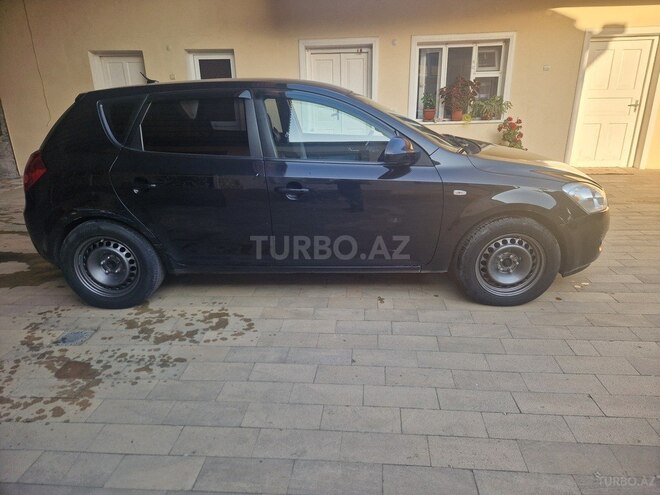Kia Ceed 2007, 380,000 km - 1.6 l - Tovuz