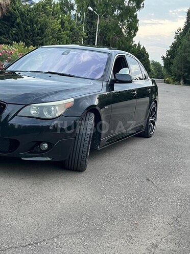 BMW 530 2005, 239,496 km - 3.0 l - Sabirabad