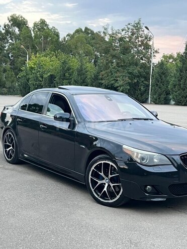 BMW 530 2005, 239,496 km - 3.0 l - Sabirabad