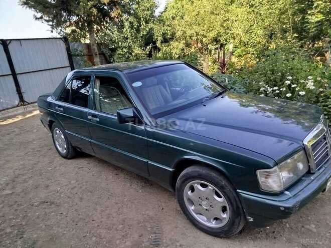 Mercedes 190 1990, 100,000 km - 2.0 л - Masallı