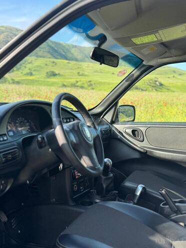 Chevrolet Niva 2013, 178,000 km - 1.7 l - Yardımlı