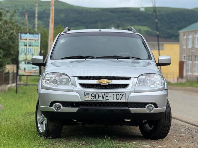 Chevrolet Niva 2013, 178,000 km - 1.7 l - Yardımlı
