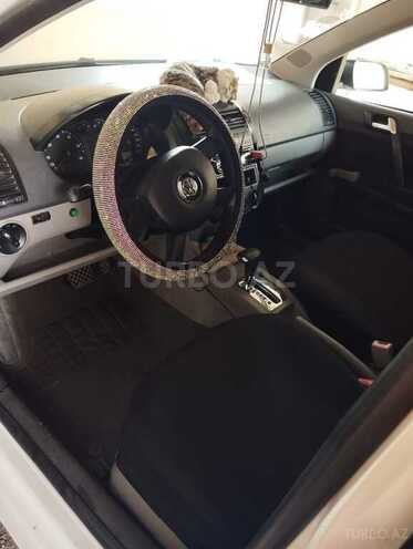 Volkswagen Polo 2004, 110,000 km - 1.4 l - Bakı