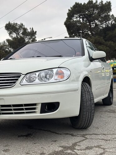 Nissan Sunny 2006, 390,000 km - 1.3 l - Bakı