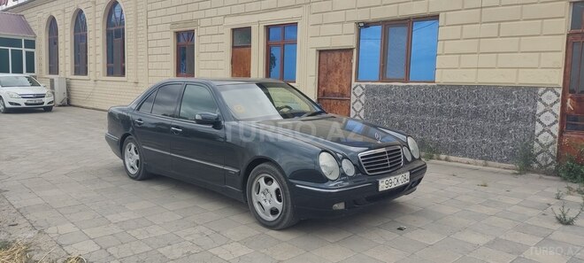 Mercedes E 240 1999, 347,000 km - 2.6 l - Ağdam
