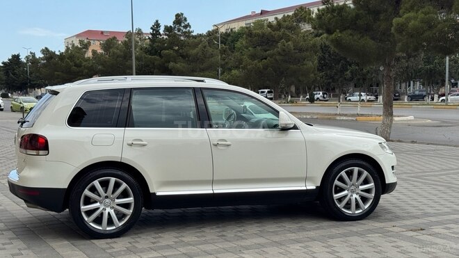 Volkswagen Touareg-8