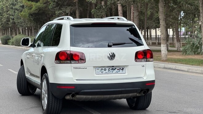 Volkswagen Touareg-15