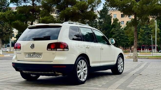 Volkswagen Touareg-7
