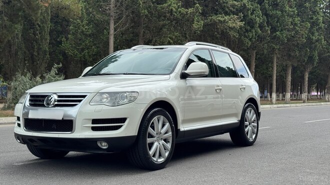 Volkswagen Touareg-10
