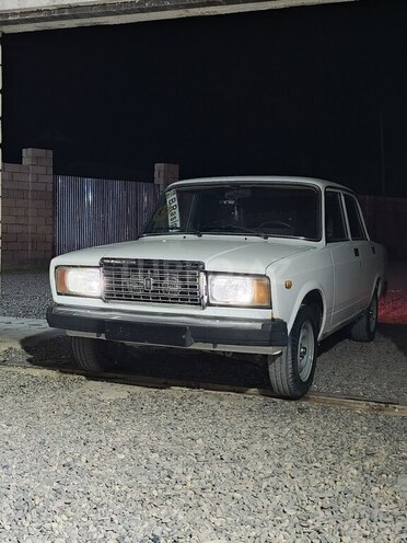 LADA (VAZ) 2107 2004, 95,000 km - 1.6 л - Şirvan