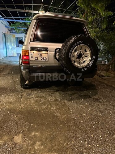Toyota Hilux Surf 1994, 460,000 km - 3.0 l - Bakı