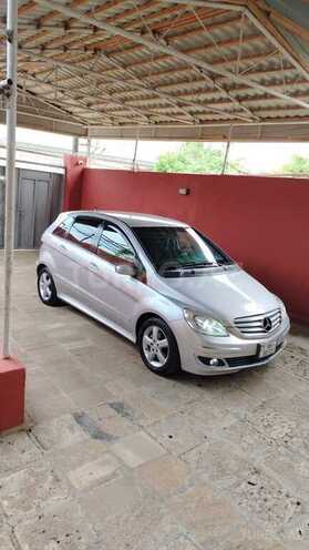 Mercedes B 170 2007, 274,529 km - 1.7 l - Bakı