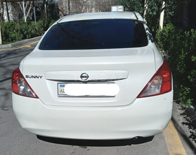Nissan Sunny 2013, 163,000 km - 1.5 l - Bakı
