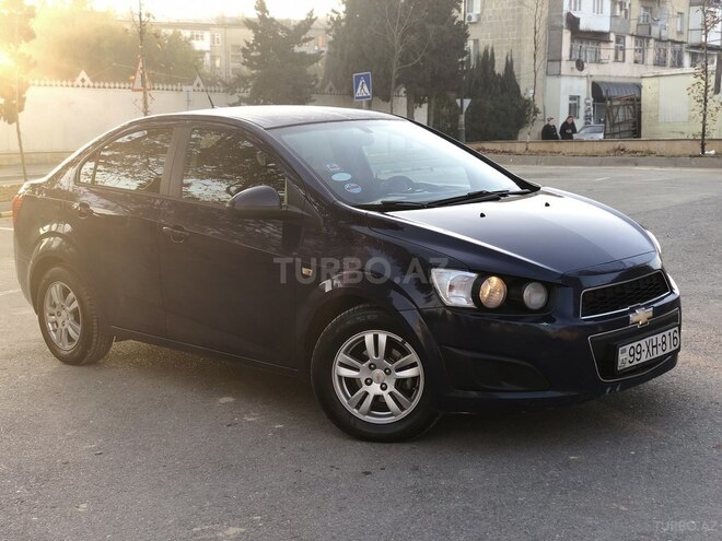 Chevrolet Aveo-14