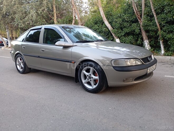 Opel Vectra 1996, 679,795 km - 2.0 l - Sumqayıt