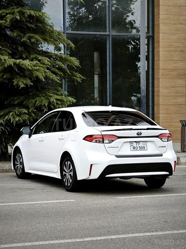 Toyota Corolla 2022, 105,000 km - 1.8 l - Bakı