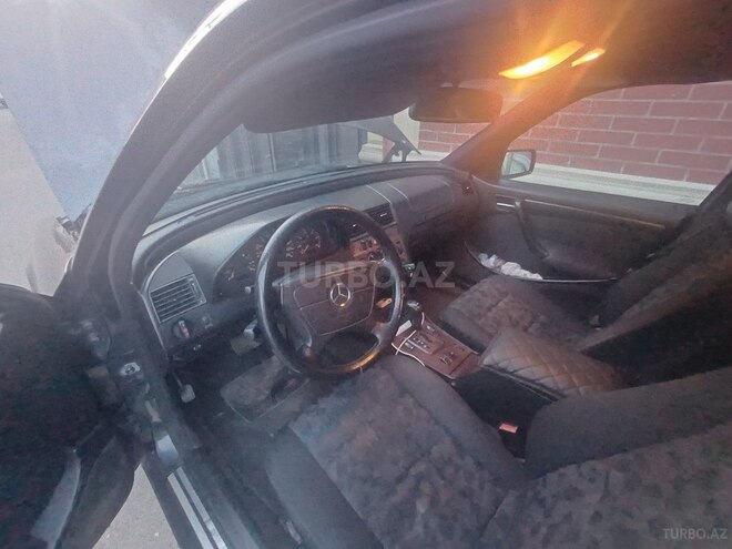Mercedes C 220 d 2000, 430,000 km - 2.2 л - Bakı