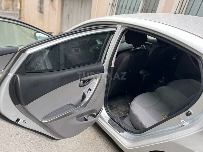 Hyundai Elantra 2013, 260,714 km - 1.6 l - Bakı